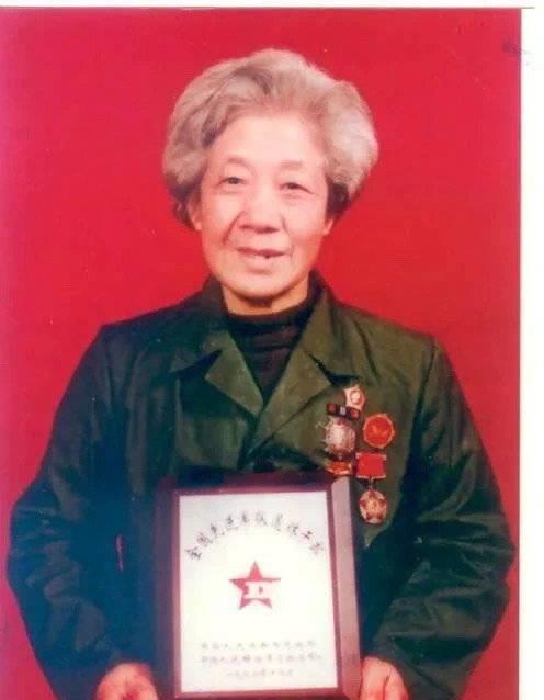 孝感退休医保怎么交钱？