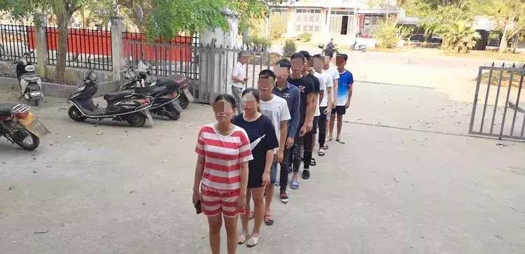 苹果设备助力贷款购机票，轻松出行从此开始